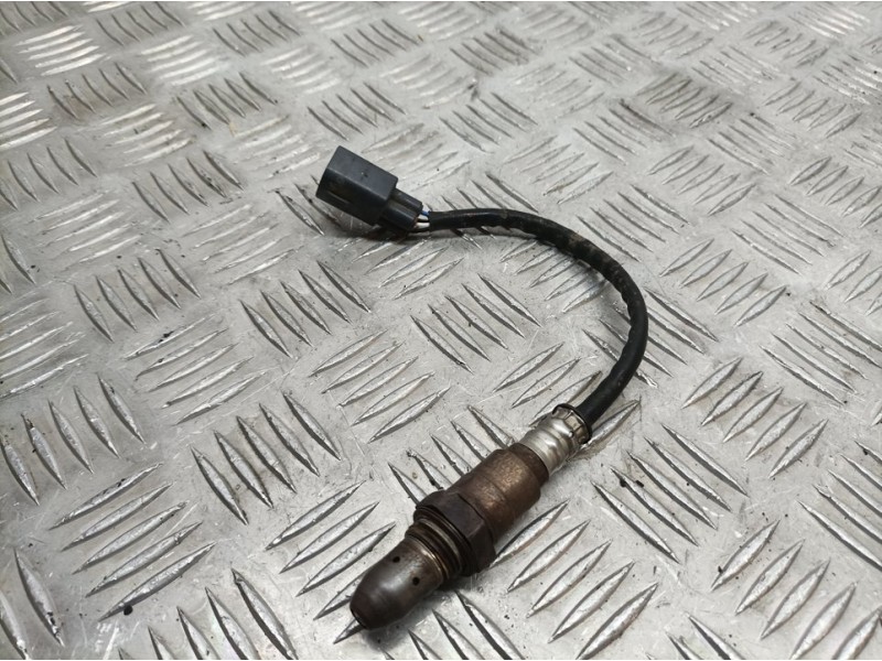 Recambio de sonda lambda para toyota land cruiser (j15) 2.8 cat referencia OEM IAM 89467 71120 DENSO