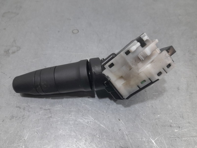 Recambio de mando luces para nissan nv200 furgoneta 1.5 dci 85 (m20, m20m) referencia OEM IAM 25540EM06E  