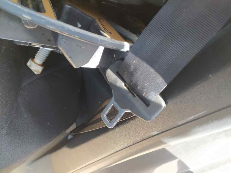 Recambio de cinturon seguridad trasero izquierdo para peugeot 208 signature referencia OEM IAM 16101489XY  