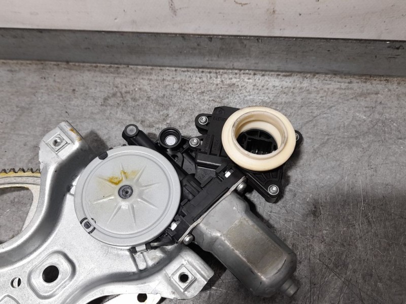 Recambio de elevalunas delantero derecho para toyota avensis (t27) advance referencia OEM IAM 8570102010 961920100 ELECTRICO 8 P