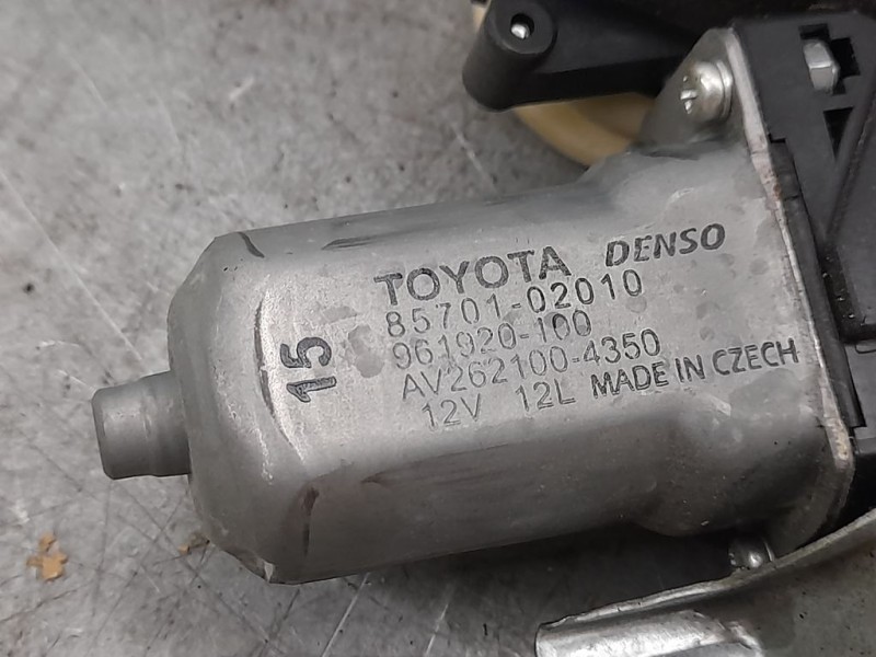 Recambio de elevalunas delantero derecho para toyota avensis (t27) advance referencia OEM IAM 8570102010 961920100 ELECTRICO 8 P