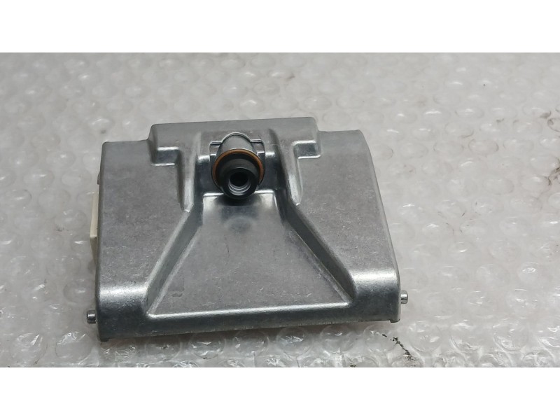 Recambio de camara para kia stinger (ck) gt-line 2wd referencia OEM IAM 95740J5000 MANDO 190520