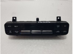 Recambio de mando climatizador para toyota auris hybrid active referencia OEM IAM 5590002820 6972D59B 