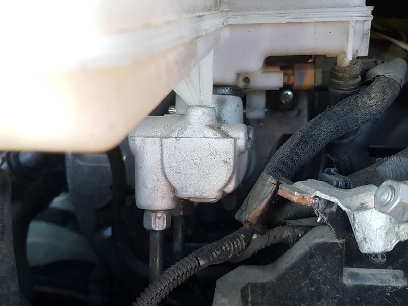 Recambio de bomba freno para peugeot 208 ii (ub_, up_, uw_, uj_) 1.2 puretech 100 referencia OEM IAM 1643581380  