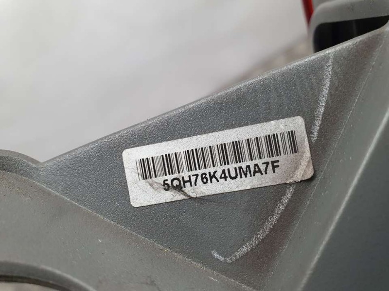 Recambio de piloto trasero izquierdo para honda cr-v comfort 4x2 referencia OEM IAM 5QH76K4UMA7F  SUPERIOR