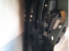 Recambio de elevalunas trasero izquierdo para toyota avensis (t27) advance referencia OEM IAM 6984005131  ELECTRICO