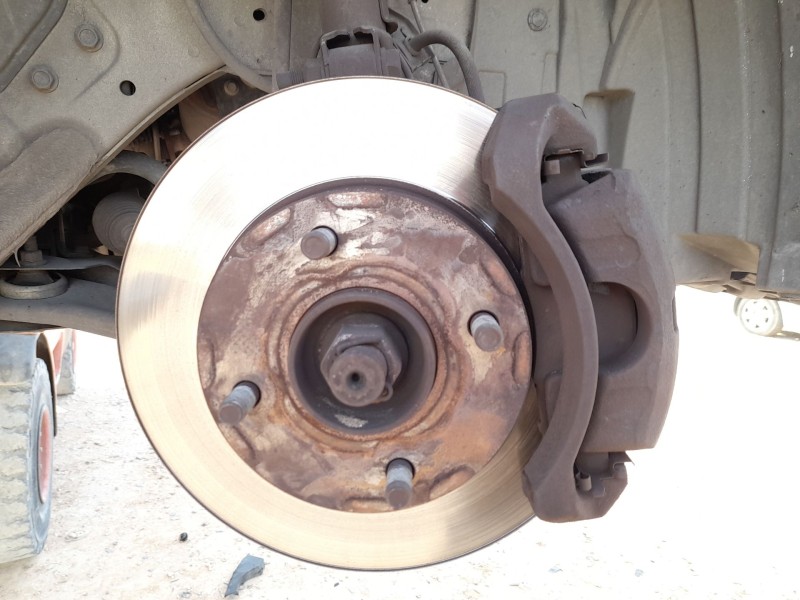 Recambio de mangueta delantera derecha para nissan nv200 furgoneta 1.5 dci 85 (m20, m20m) referencia OEM IAM 40014ED000  