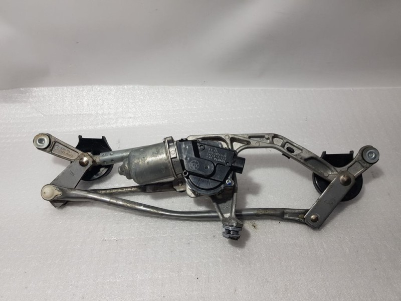 Recambio de motor limpia delantero para toyota auris hybrid active referencia OEM IAM 8511002340 AE1593003562 