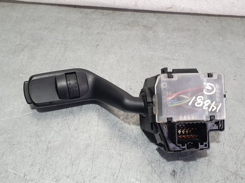 Recambio de mando limpia para ford focus c-max (cap) ambiente (d) referencia OEM IAM 17D346C  