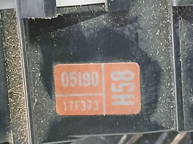 Recambio de mando luces para toyota avensis (t27) advance referencia OEM IAM 0519017F373  