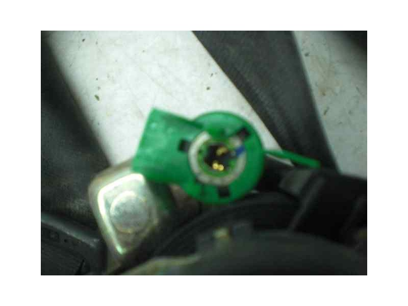 Recambio de pretensor airbag derecho para audi a6 berlina (4b2) 2.5 tdi referencia OEM IAM   