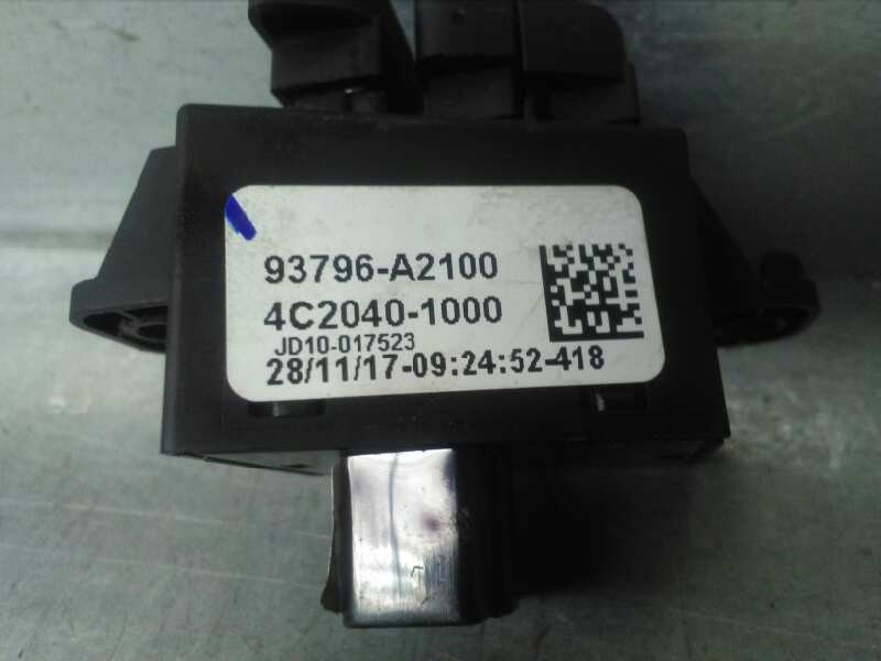 Recambio de mando multifuncion para kia pro_cee´d ( ) concept referencia OEM IAM 93796A2100 49D0401200 MANDO RELOJ