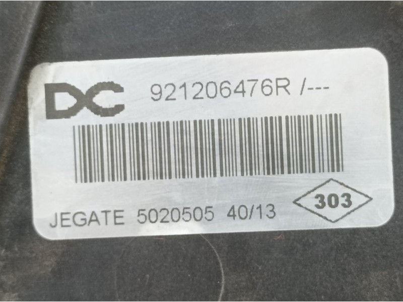 Recambio de electroventilador para renault kangoo expression referencia OEM IAM 92106476R 5020505 JEGATE