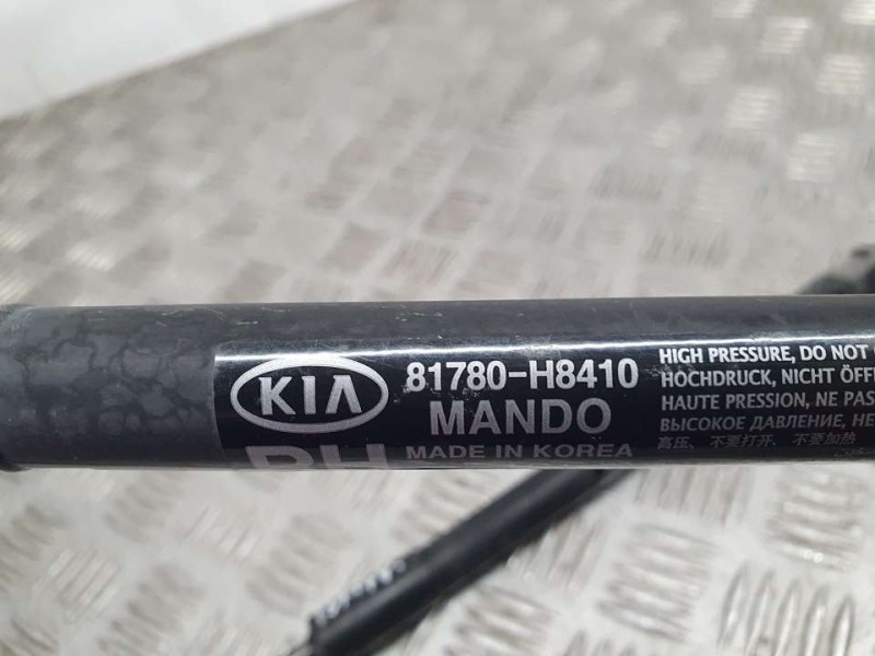 Recambio de amortiguadores maletero / porton para kia stonic (ybcuv) drive referencia OEM IAM 81780H8410  