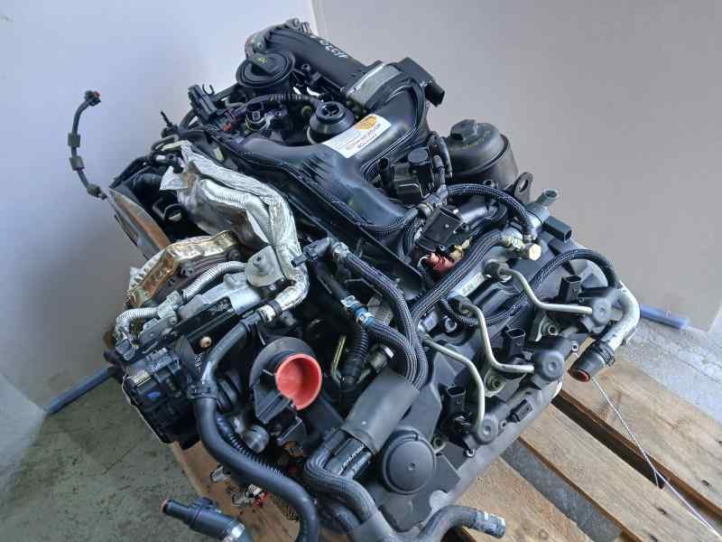 Recambio de motor completo para porsche macan (typ ) s diesel referencia OEM IAM CTBA  016936 INYECCION BOSCH CAMBIAR TAPA TERMO