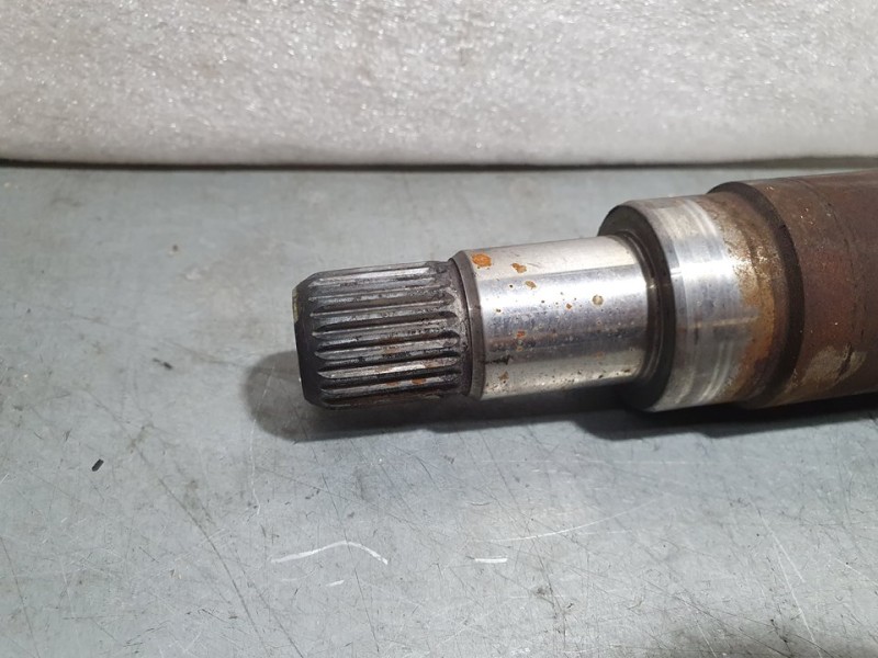 Recambio de transmision delantera derecha para ford focus c-max (cap) ambiente (d) referencia OEM IAM 3M513B436BAD  