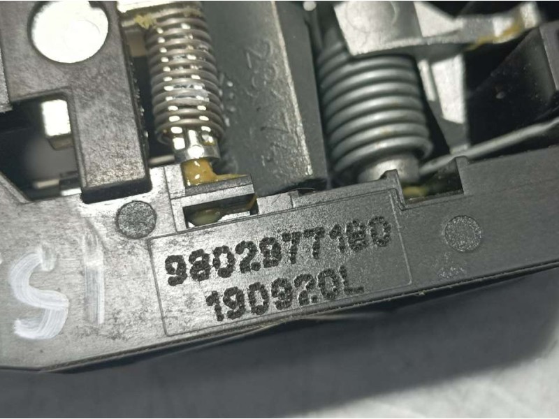 Recambio de maneta exterior delantera derecha para peugeot 2008 (p1) allure referencia OEM IAM 9802977180  