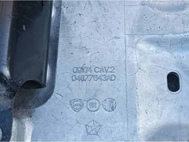 Recambio de puente delantero para jeep cherokee limited 4wd referencia OEM IAM 04877643AD 09104CAV2 