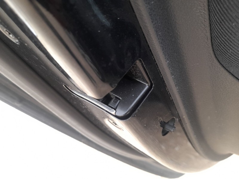 Recambio de cerradura puerta trasera izquierda para opel astra k sports tourer (b16) 1.6 cdti (35) referencia OEM IAM 13533664  