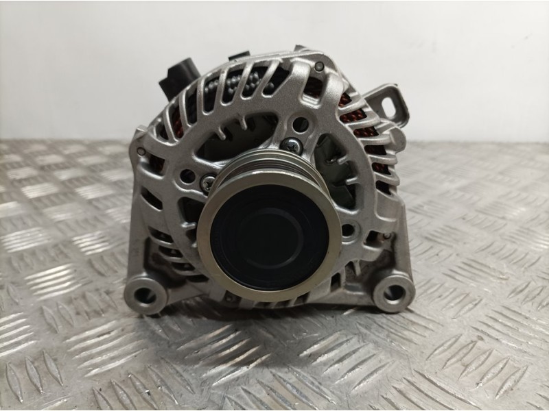 Recambio de alternador para opel combo life expression referencia OEM IAM 9824742880 A002TV0781ZE MITSUBISHI