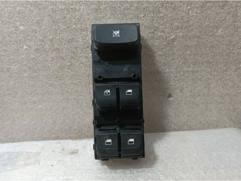 Recambio de mando elevalunas delantero izquierdo para kia stonic (ybcuv) drive referencia OEM IAM 93570H8000WK 4D6490100 