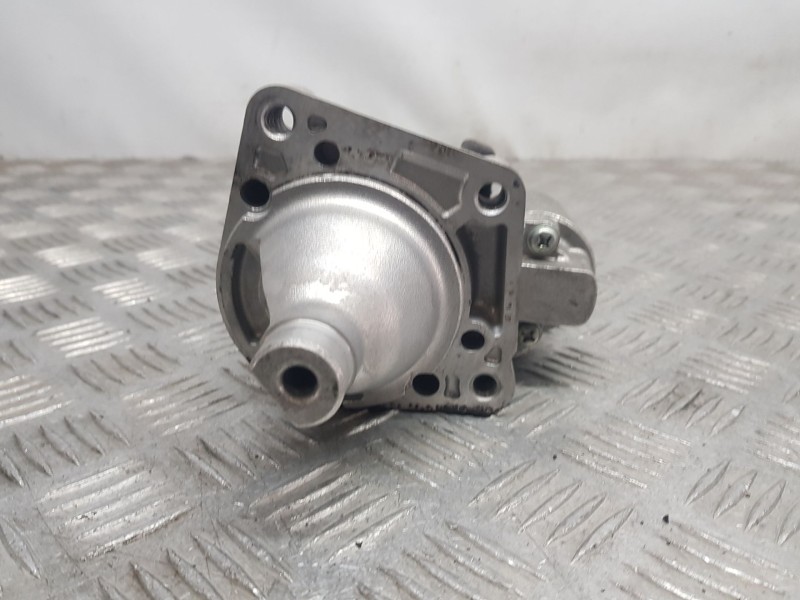 Recambio de motor arranque para chrysler grand voyager v (rt) 2.8 crd referencia OEM IAM 04868860AA  