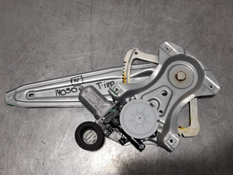 Recambio de elevalunas trasero izquierdo para toyota corolla (e15) active referencia OEM IAM SIN REF  ELECTRICO 6 PINES