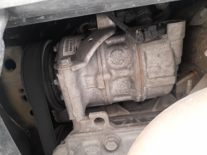 Recambio de compresor aire acondicionado para opel astra k sports tourer (b16) 1.6 cdti (35) referencia OEM IAM 39034464  