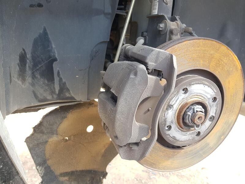 Recambio de pinza freno delantera izquierda para peugeot 208 ii (ub_, up_, uw_, uj_) 1.2 puretech 100 referencia OEM IAM 1648321