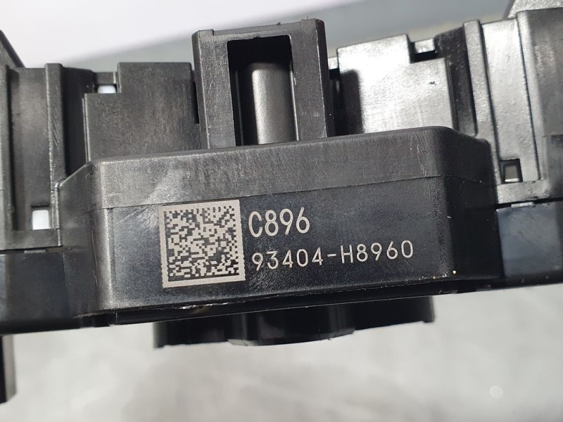 Recambio de mando luces y limpia para kia stonic (ybcuv) drive referencia OEM IAM 93404H8960  