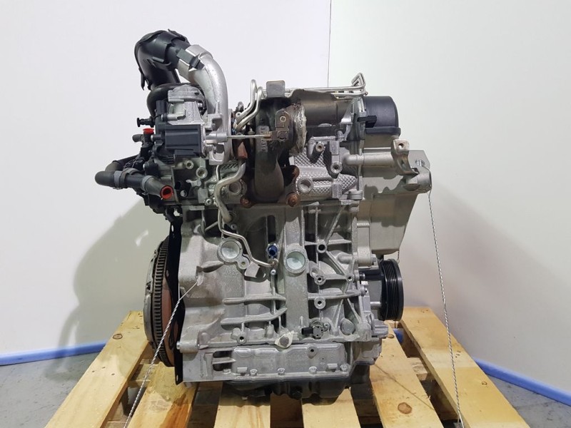 Recambio de motor completo para volkswagen golf vii lim. (bq1) advance referencia OEM IAM CZC 471669 