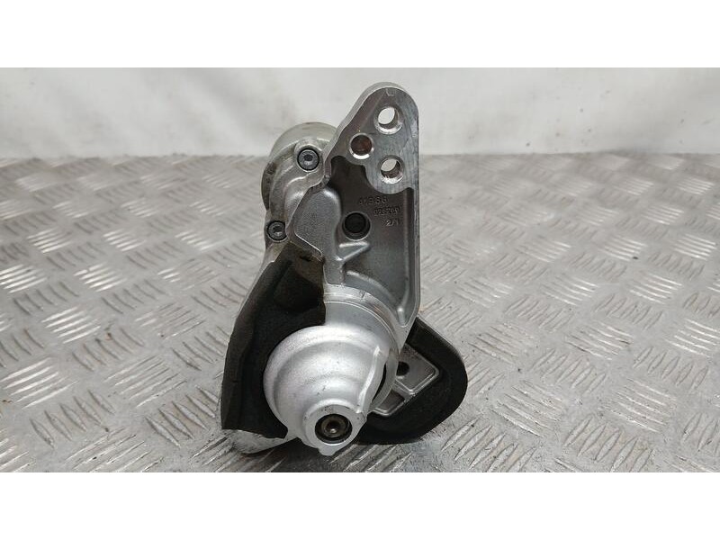 Recambio de motor arranque para dacia sandero stepway essential referencia OEM IAM 233004646R BOSCH 0001170679