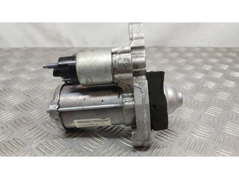 Recambio de motor arranque para dacia sandero stepway essential referencia OEM IAM 233004646R BOSCH 0001170679