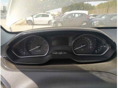 Recambio de cuadro instrumentos para peugeot 208 signature referencia OEM IAM 9825986180  