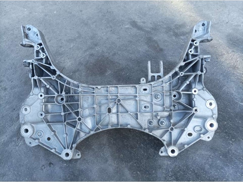 Recambio de puente delantero para jeep cherokee limited 4wd referencia OEM IAM 04877643AD 09104CAV2 