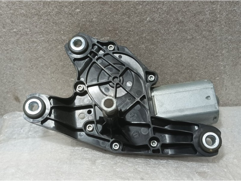 Recambio de motor limpia trasero para bmw x1 (e84) sdrive 18d referencia OEM IAM W000010933 2990856AI VALEO