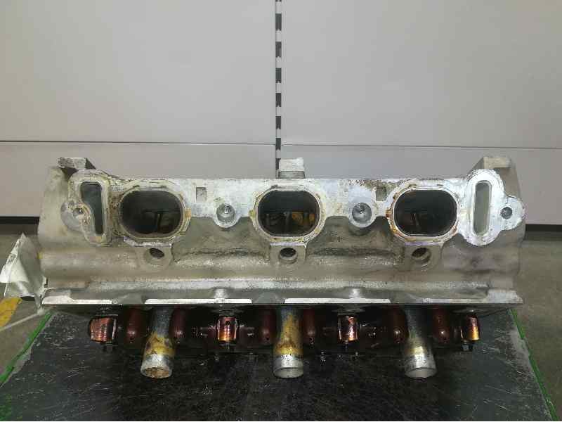 Recambio de culata para chrysler 300 c 3.5 cat referencia OEM IAM 4663894R  SE RECOMIENDA COMPROBAR A PRESIÓN
