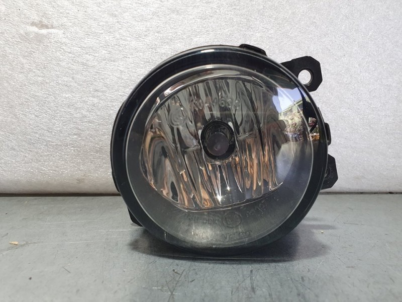 Recambio de faro antiniebla izquierdo para opel combo life expression referencia OEM IAM 9837817180 89251721 VALEO PATA ROTA