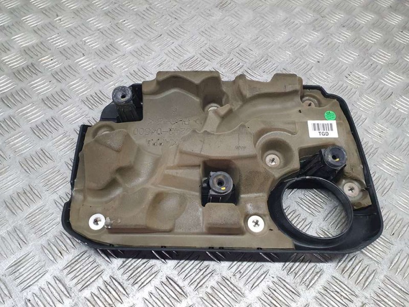 Recambio de tapa motor para kia stonic (ybcuv) drive referencia OEM IAM 2924204500  