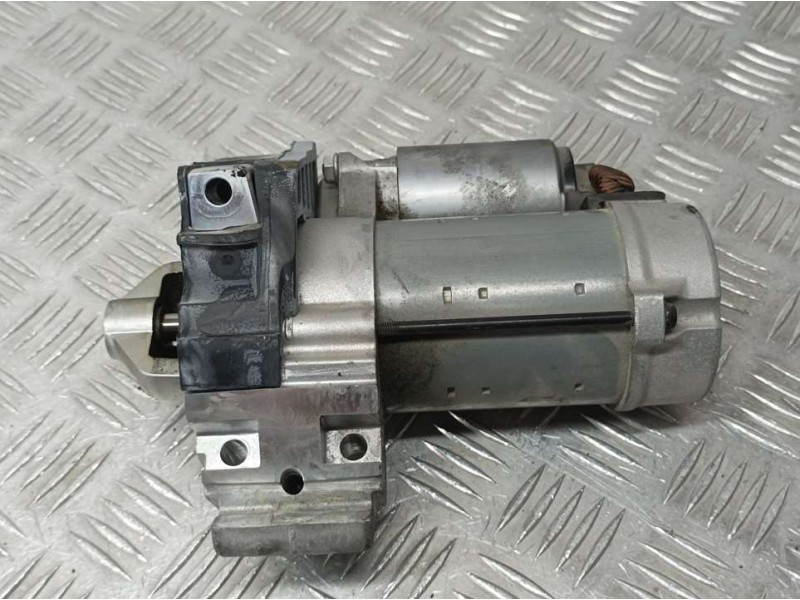 Recambio de motor arranque para bmw serie 1 lim. (f20/f21) 116d referencia OEM IAM 8572918 4380001573 DENSO