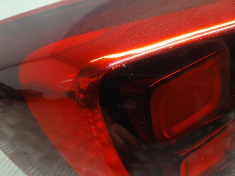 Recambio de piloto trasero izquierdo para dacia sandero stepway essential referencia OEM IAM 265554938R ROZADO VALEO 90113168