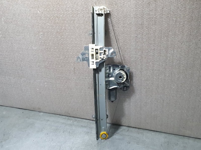 Recambio de elevalunas delantero izquierdo para nissan micra v (k14) acenta referencia OEM IAM SIN REF  ELECTRICO 6 PINES