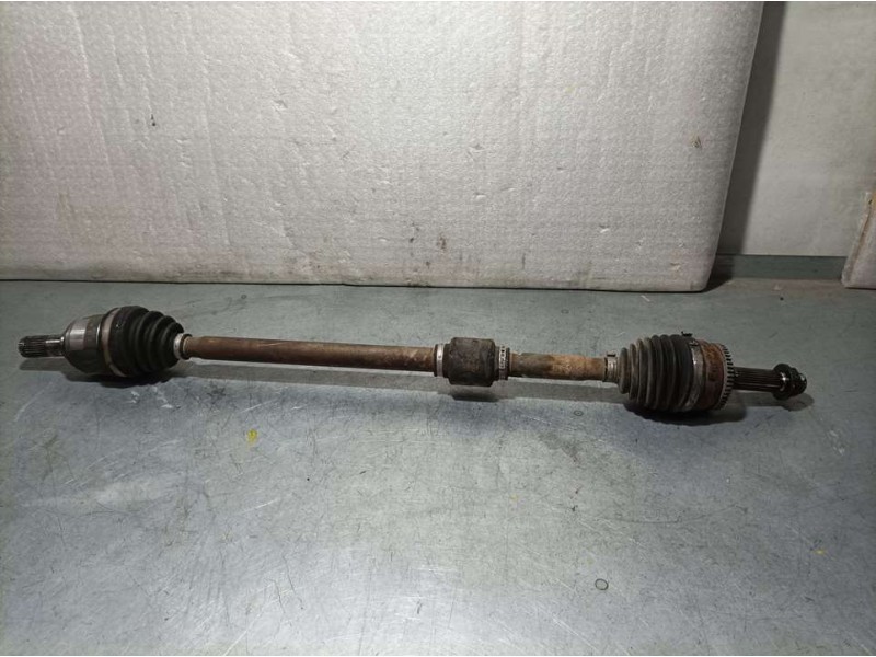 Recambio de transmision delantera derecha para hyundai i20 active trend referencia OEM IAM 49501C8400  