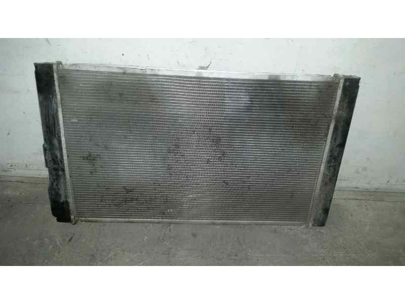 Recambio de radiador agua para lexus ct 200h referencia OEM IAM 3724L 4221343651 DOBLADO