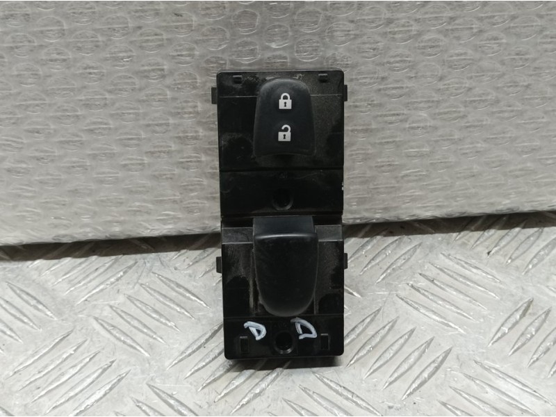 Recambio de mando elevalunas delantero derecho para nissan micra v (k14) acenta referencia OEM IAM 19430SD  