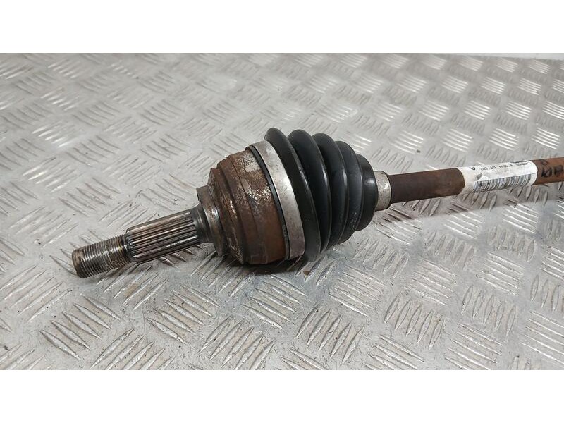 Recambio de transmision delantera izquierda para dacia sandero stepway essential referencia OEM IAM 391017832R  