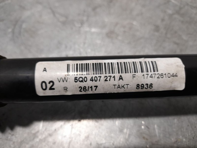 Recambio de transmision delantera izquierda para volkswagen golf vii lim. (bq1) advance referencia OEM IAM 5Q0407271A  