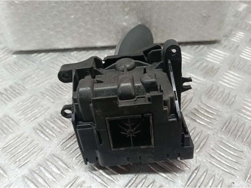 Recambio de palanca cambio para bmw serie 1 lim. (f20/f21) 116d referencia OEM IAM 9296896 10099948 AUTOMATICA