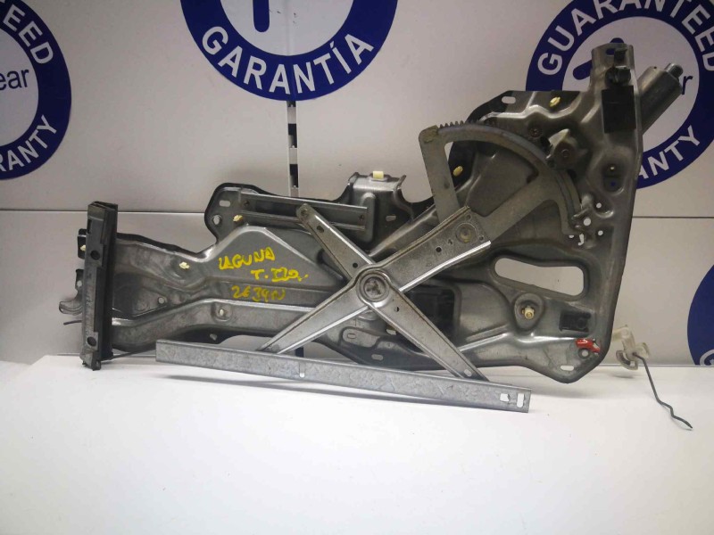 Recambio de elevalunas trasero izquierdo para renault laguna (b56) 1.9 dti carminat (a) referencia OEM IAM 192922000  2 PINS