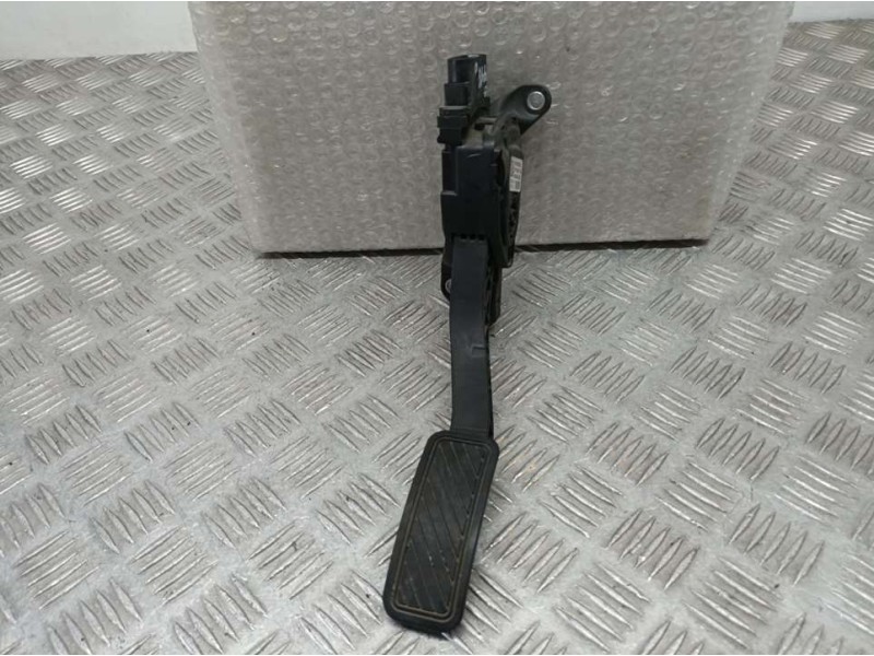 Recambio de potenciometro pedal para ford fiesta (ccn) trend referencia OEM IAM 8V219F836AC 6PV009581730 